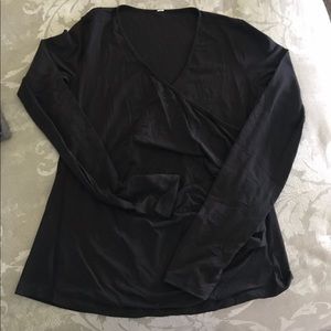 Lululemon sunset salutation top